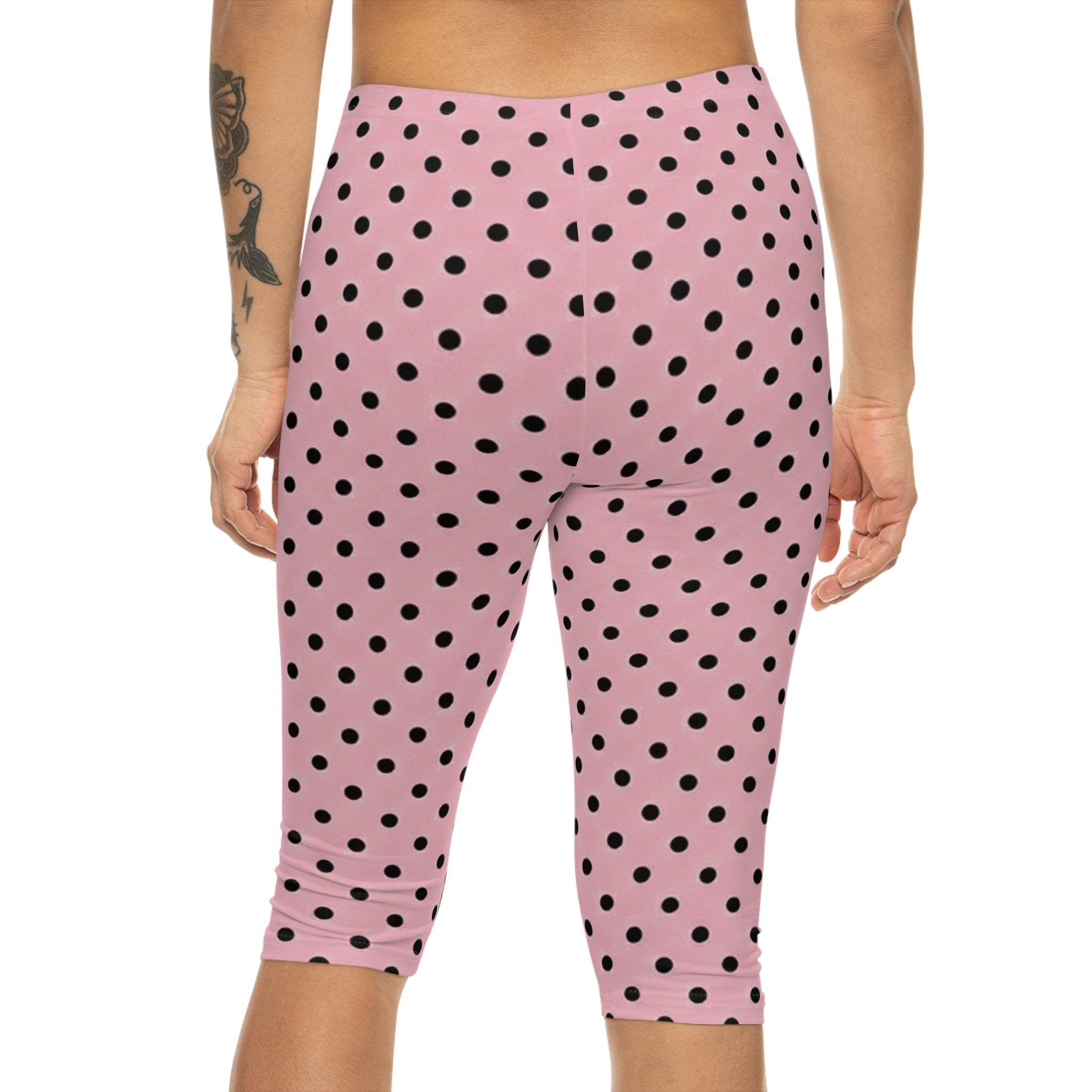 Women’s Capri Leggings (AOP)